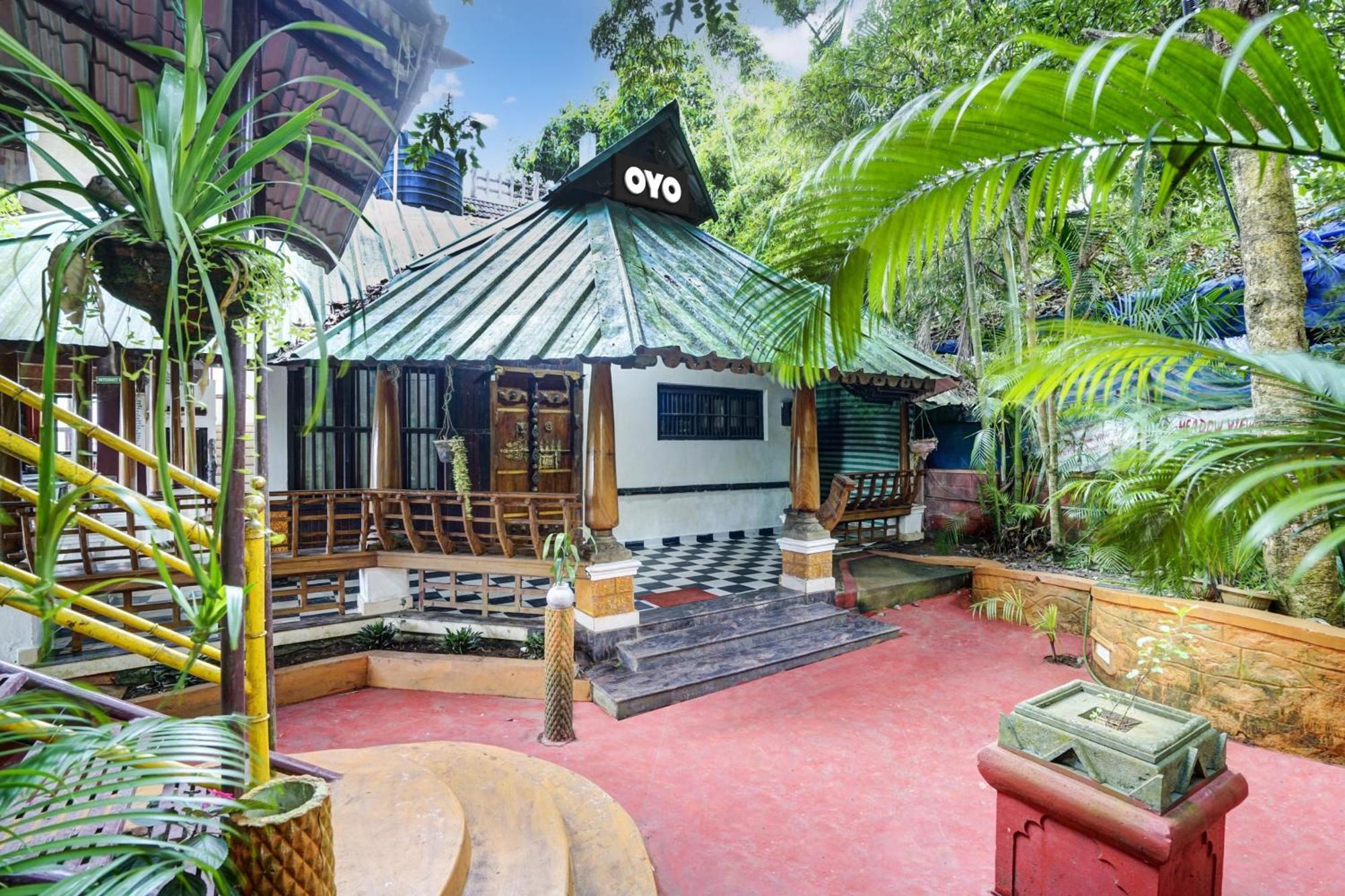 Oyo Flagship Meadow View Inn Thekkady Eksteriør bilde